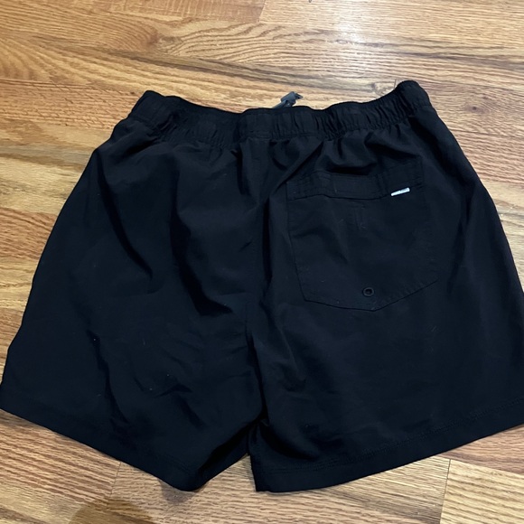 Vuori Men’s Black Athletic Shorts with White Drawstring Lined. Sz S EUC - Picture 5 of 6